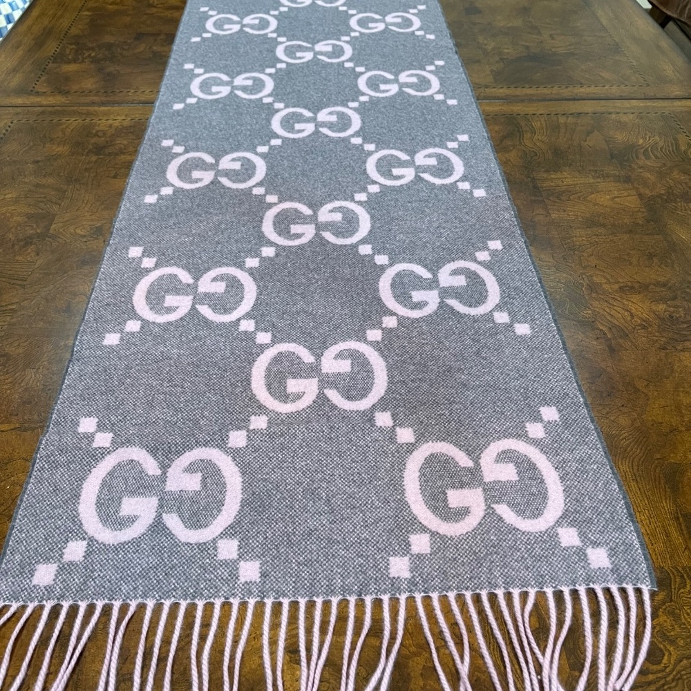 GUCCI CASHMERE SCARF - Picture 11 of 11